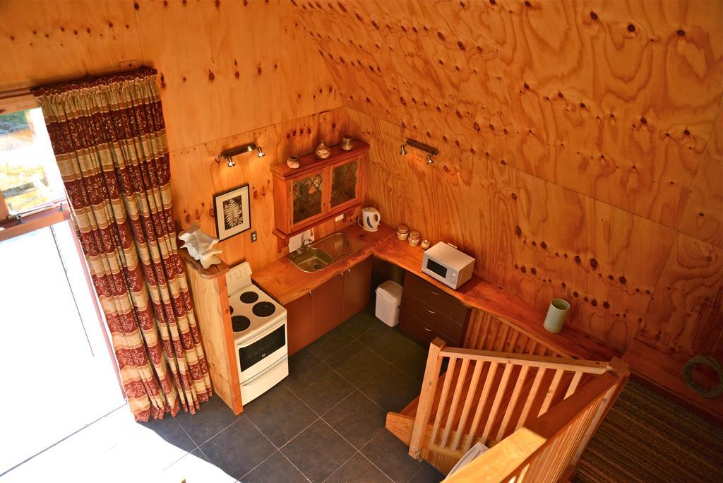 Barn Bed And Breakfast Waitati エクステリア 写真