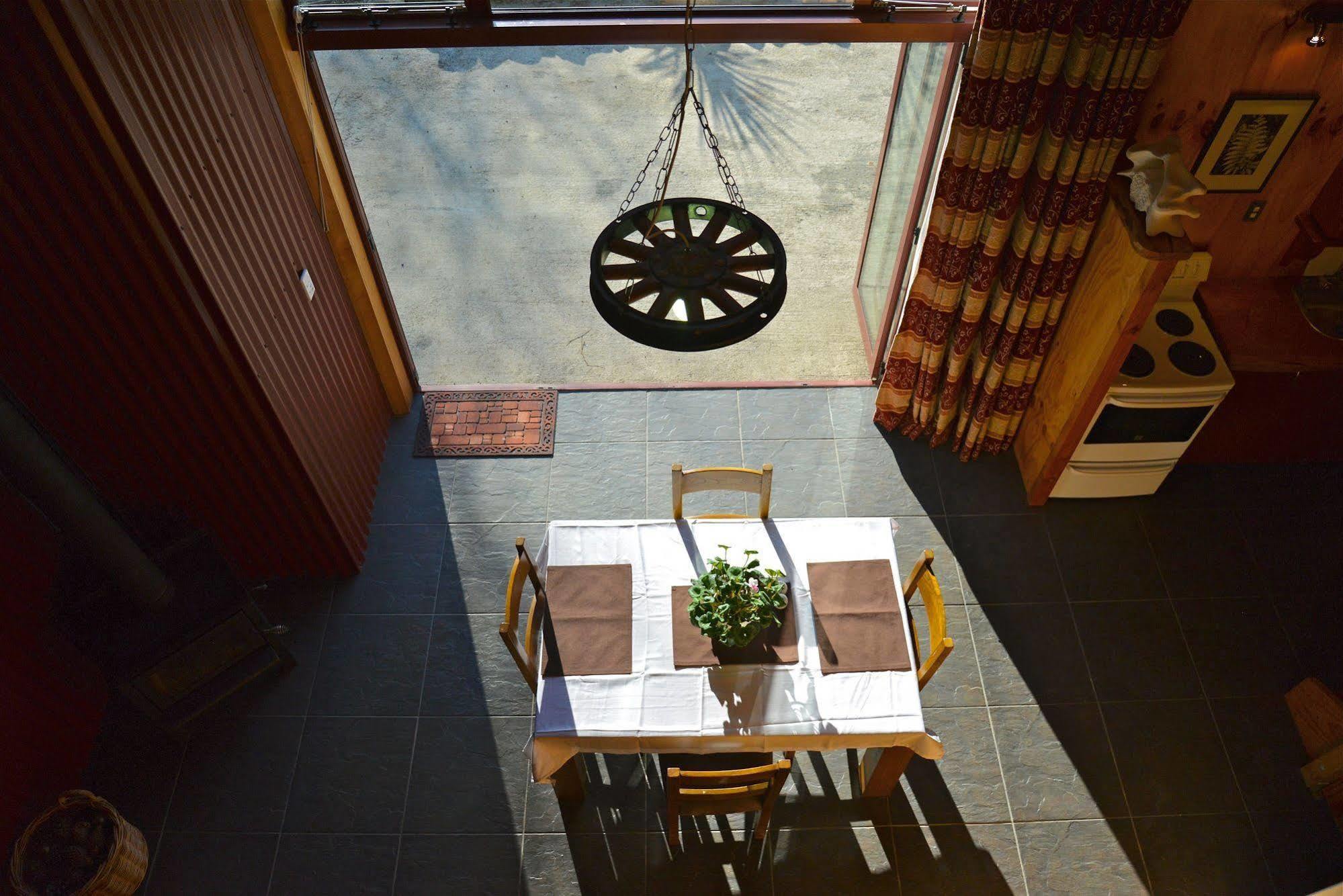 Barn Bed And Breakfast Waitati エクステリア 写真