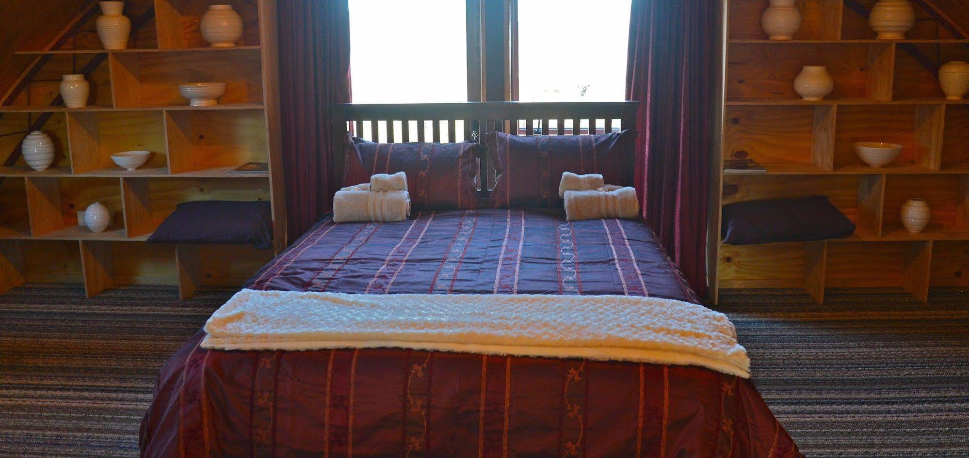 Barn Bed And Breakfast Waitati エクステリア 写真